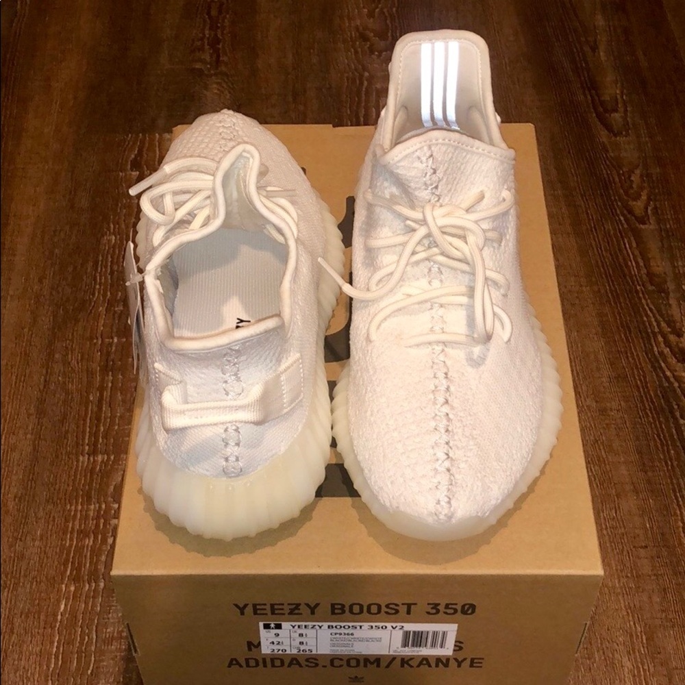 Yeezy 350 V2 Triple White